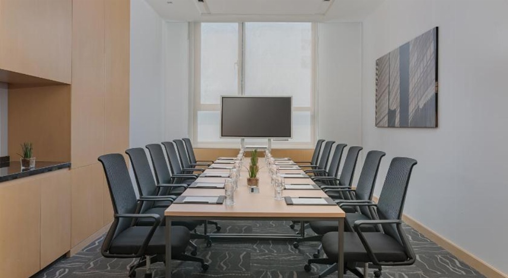 Seda Bonifacio Global City - Multiple Use Hotel Image 23